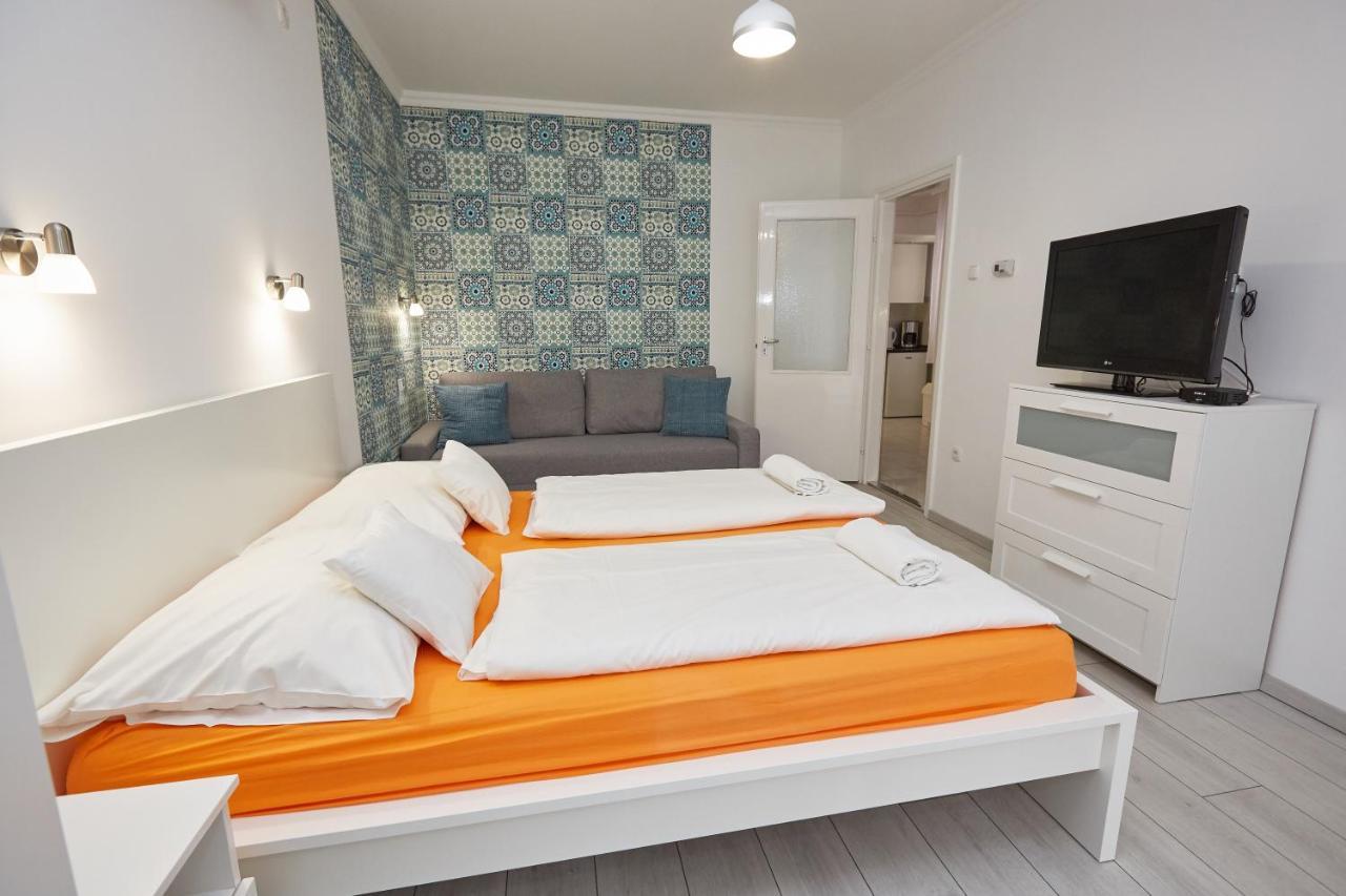 Zoli Apartmanok-Anna Koelcsey 32 Hajdúszoboszló Buitenkant foto